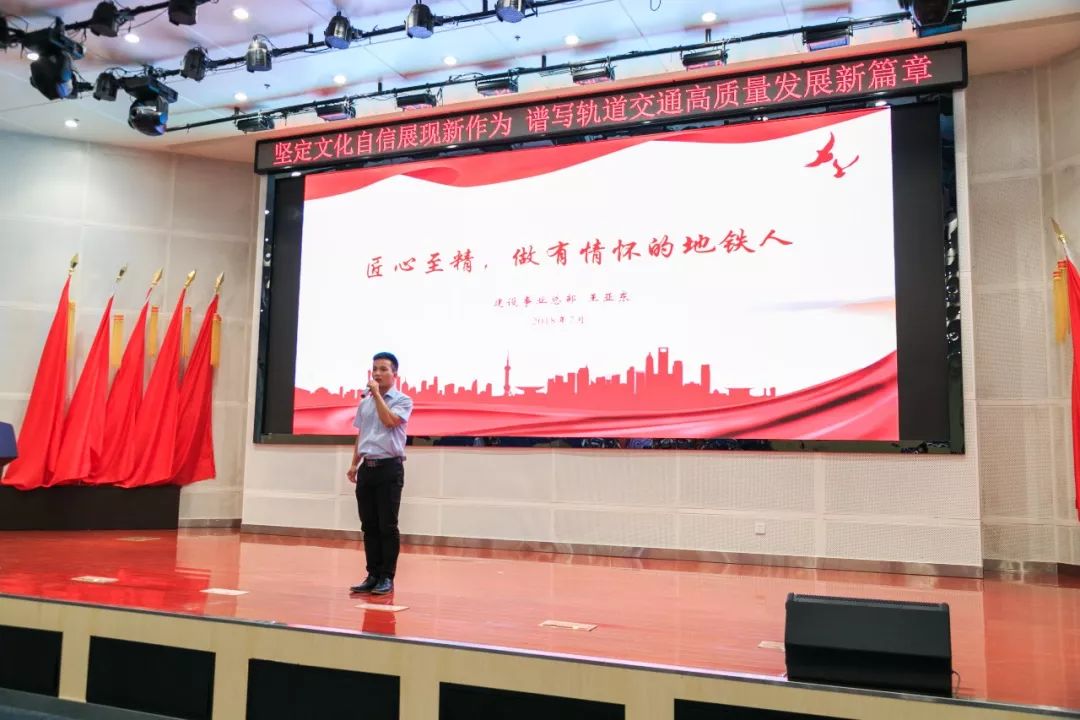 邓州吴刚最新动态，发展轨迹与时代风采探寻